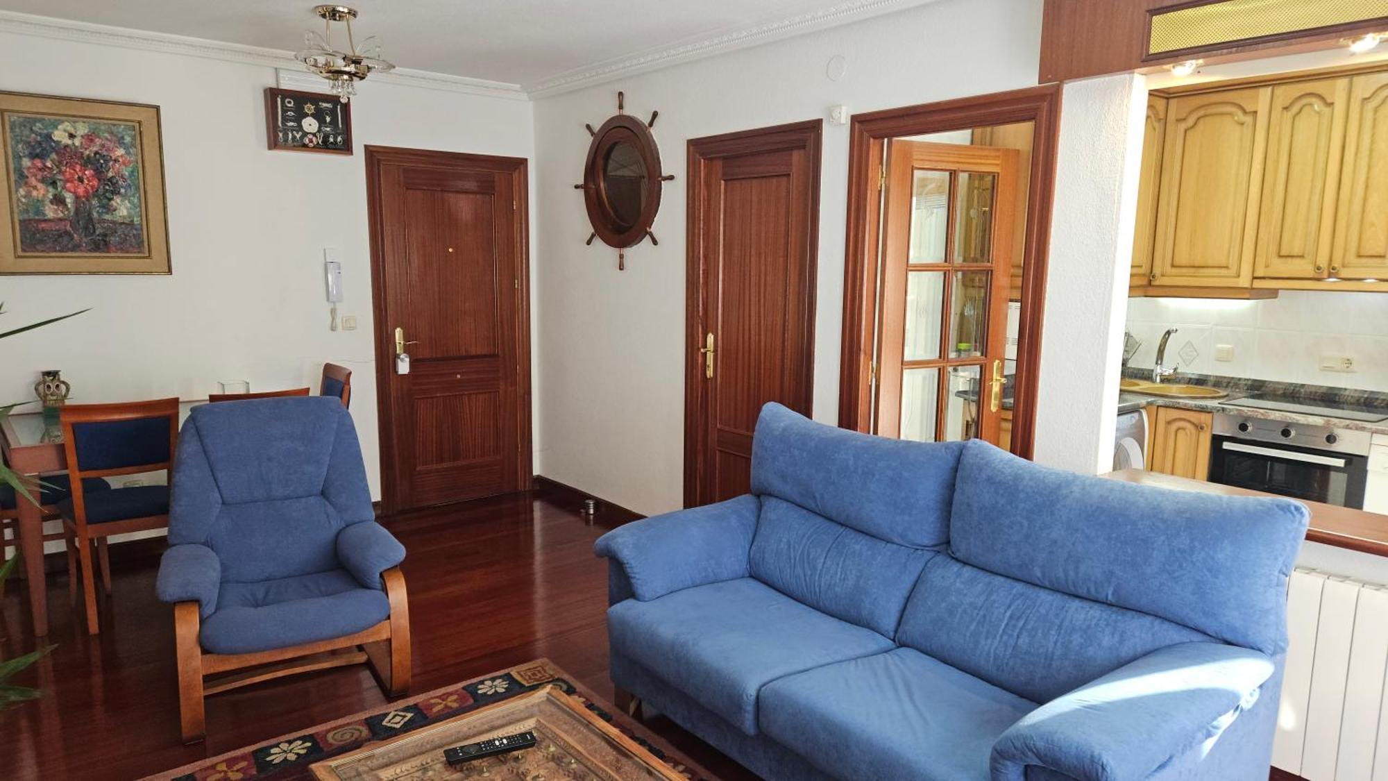 Valdearenas Apartment